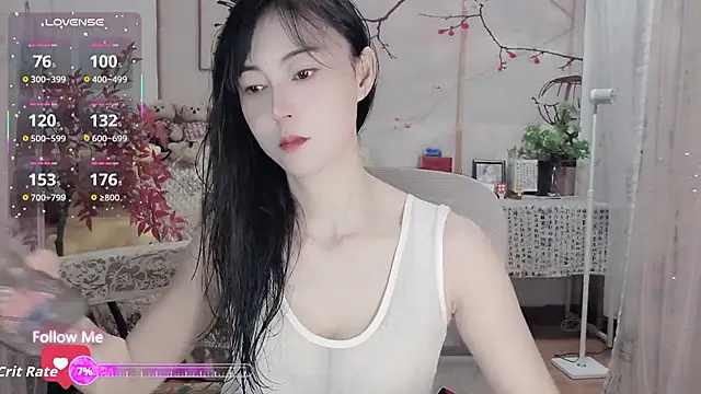 Snapshot of Lisa-s chatting on September 12, 2:11 am Lisa-s online show from September 12, 2:11 am