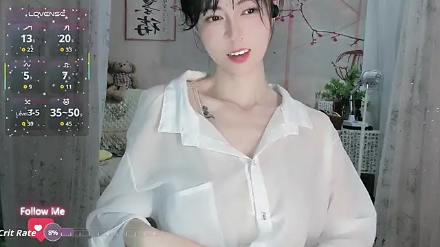 Snapshot of Lisa-s chatting on November 6, 1:45 pm Lisa-s online show from November 6, 1:45 pm