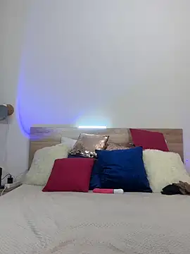 KateRedgar online show from February 17, 1:40 pm