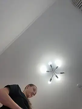 KateRedgar online show from June 11, 1:42 pm