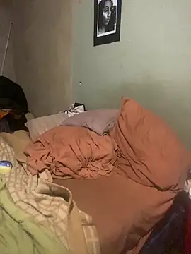 Moorella1 online show from December 1, 7:19 pm