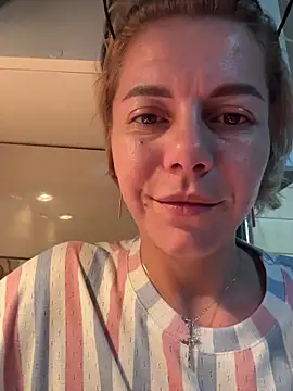 tanyagrey online show from November 13, 7:07 am