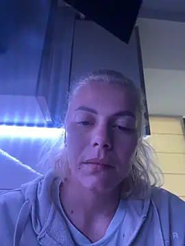 Snapshot of tanyagrey chatting on May 28, 6:00 am tanyagrey online show from May 28, 6:00 am