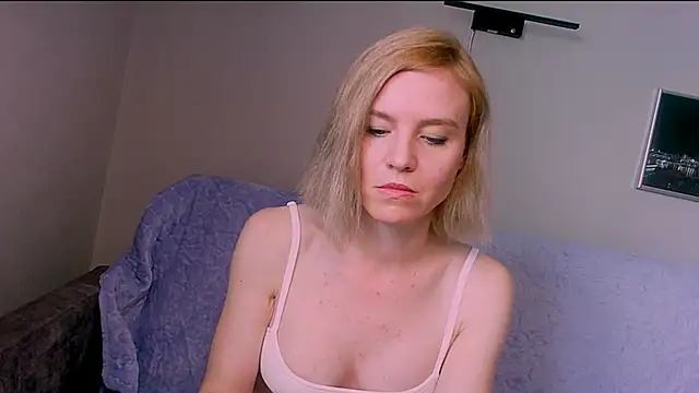 Snapshot of Eva_vagner chatting on July 31, 6:02 am Eva vagner online show from July 31, 6:02 am