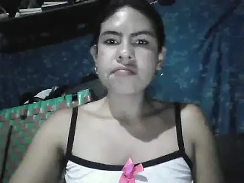 Snapshot of Alanagracia chatting on February 19, 12:46 am Alanagracia online show from February 19, 12:46 am