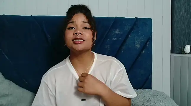 KittyBrookex online show from February 10, 8:10 pm