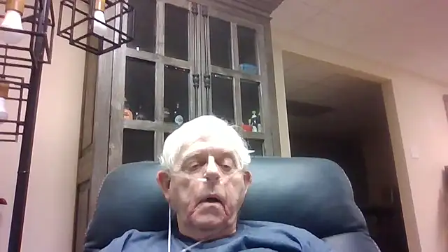 bootlegmanz online show from March 8, 2:43 pm