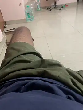 shreess2323 online show from February 22, 4:05 pm