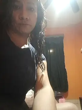 miicheele32 online show from January 2, 8:17 am