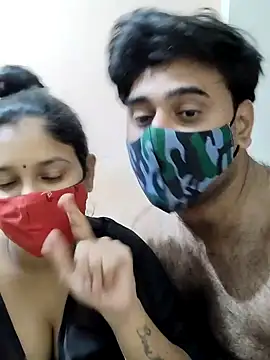 IND COUPLE1 online show from December 17, 3:28 pm