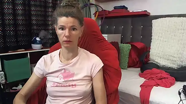 kellyterapy online show from February 8, 9:57 pm