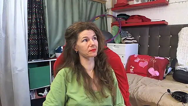 kellyterapy online show from March 11, 9:56 am