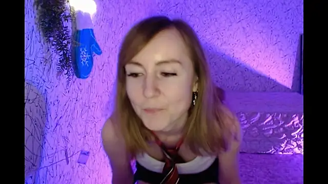 Athena Richards online show from February 27, 2:43 pm