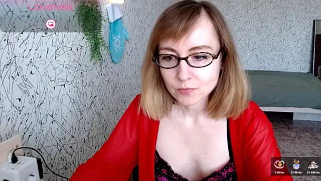 Athena Richards online show from March 17, 8:50 am