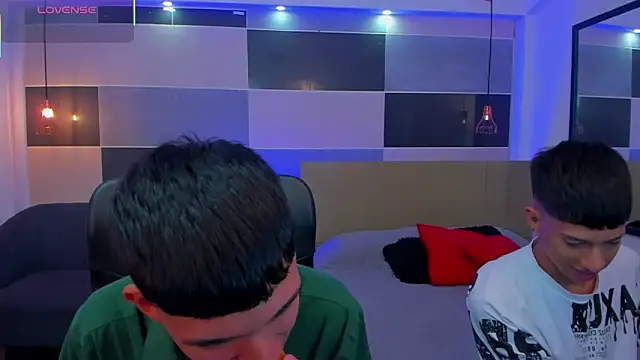 Juan Nd Steven online show from February 27, 4:20 am