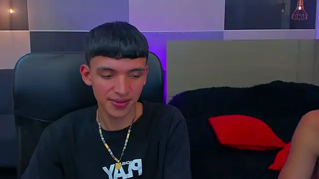 Juan Nd Steven online show from March 13, 10:47 am