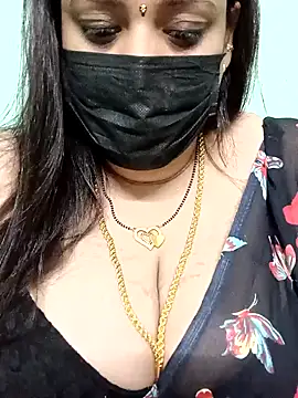 Snapshot of ashikaa_r chatting on January 14, 12:56 pm ashikaa r online show from January 14, 12:56 pm