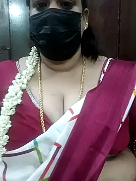 Snapshot of ashikaa_r chatting on January 22, 4:23 pm ashikaa r online show from January 22, 4:23 pm