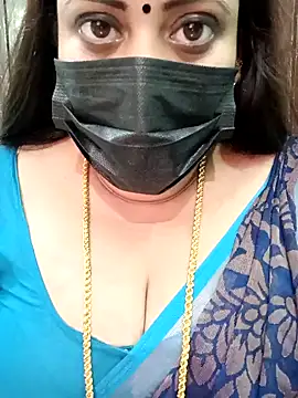 Snapshot of ashikaa_r chatting on February 7, 7:50 am ashikaa r online show from February 7, 7:50 am