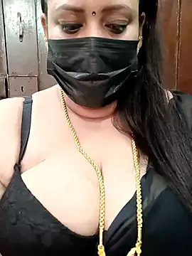 Snapshot of ashikaa_r chatting on February 20, 4:50 am ashikaa r online show from February 20, 4:50 am