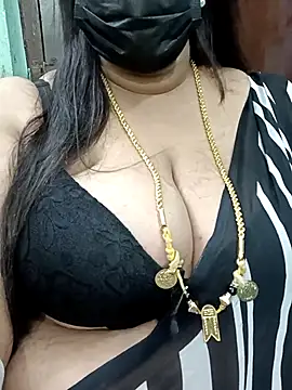 Snapshot of ashikaa_r chatting on March 9, 7:15 pm ashikaa r online show from March 9, 7:15 pm