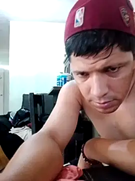 Alonsomadeira online show from July 5, 1:34 am