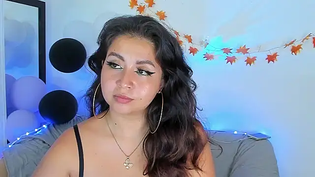 LiahDiaz online show from December 3, 1:52 am