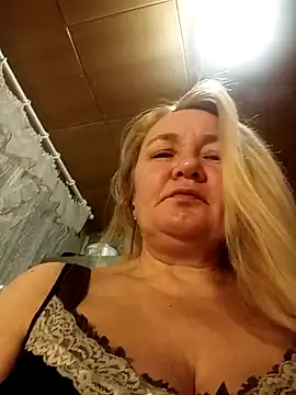 HelenaGlossX online show from December 12, 6:21 pm
