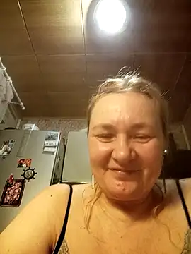 HelenaGlossX online show from December 22, 4:27 pm