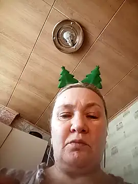 HelenaGlossX online show from January 20, 7:47 am