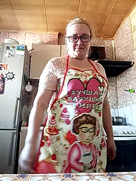 HelenaGlossX online show from February 10, 8:20 am