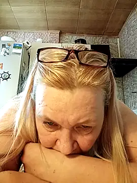 HelenaGlossX online show from February 14, 11:42 am