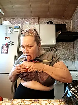 HelenaGlossX online show from February 19, 12:33 pm
