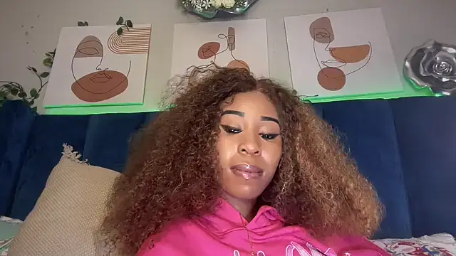 Snapshot of Dime-__ chatting on March 4, 7:22 pm Dime- online show from March 4, 7:22 pm