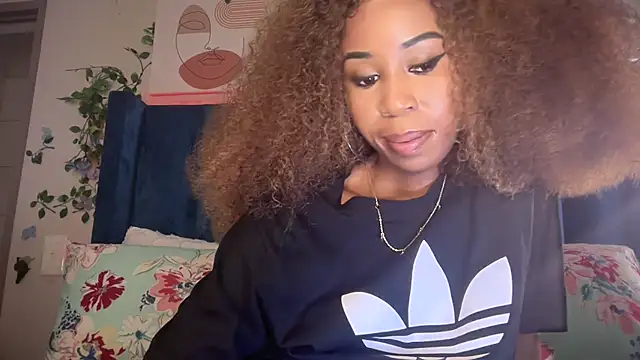 Snapshot of Dime-__ chatting on March 5, 6:34 pm Dime- online show from March 5, 6:34 pm