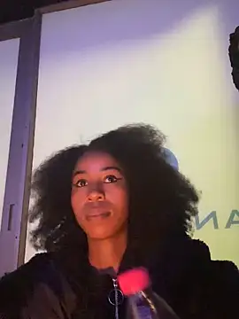 Snapshot of Dime-__ chatting on November 3, 2:29 pm Dime- online show from November 3, 2:29 pm