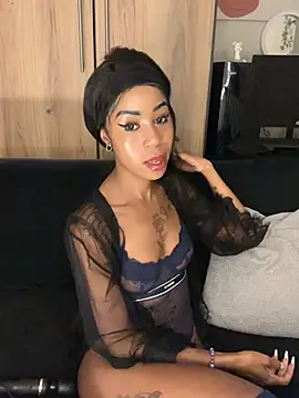 Snapshot of Dime-__ chatting on July 5, 8:27 pm Dime- online show from July 5, 8:27 pm