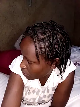 pretty prickle online show from November 19, 2:17 pm