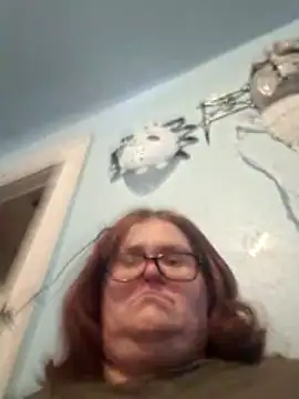 Snapshot of mcv131985 chatting on March 30, 4:19 pm mcv131985 online show from March 30, 4:19 pm