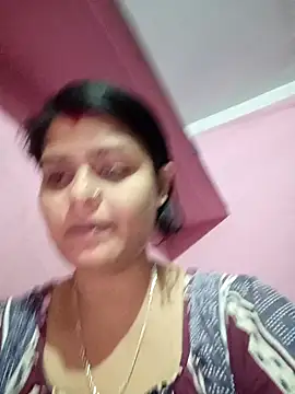 Snapshot of Hot_Pakhi chatting on February 8, 4:36 am Hot Pakhi online show from February 8, 4:36 am
