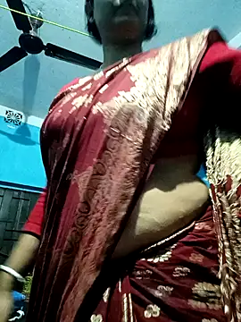 Snapshot of Hot_Pakhi chatting on February 10, 2:59 pm Hot Pakhi online show from February 10, 2:59 pm