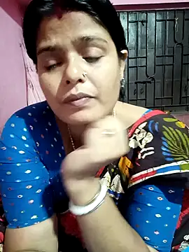 Snapshot of Hot_Pakhi chatting on February 22, 1:24 pm Hot Pakhi online show from February 22, 1:24 pm