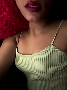 Hot Goldengirl online show from October 2, 11:23 pm