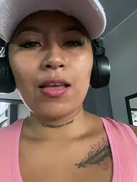 Snapshot of luisa16xxx chatting on January 13, 7:42 pm luisa16xxx online show from January 13, 7:42 pm