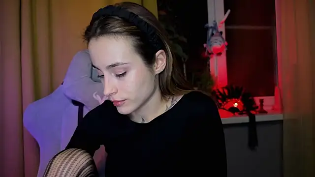 aviva faith online show from December 8, 10:14 pm