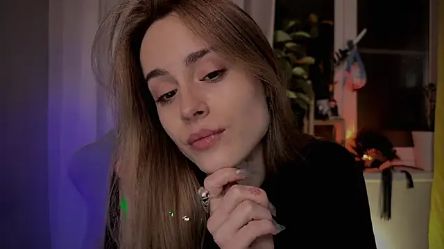 aviva faith online show from January 24, 9:15 pm