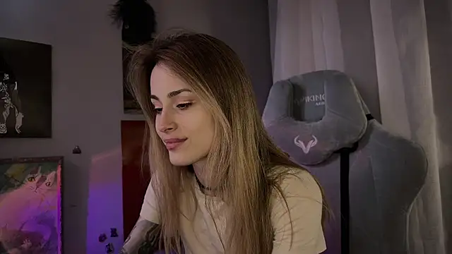 aviva faith online show from March 3, 10:20 pm