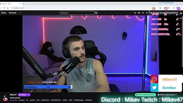Snapshot of Mikev chatting on September 18, 6:10 pm Mikev online show from September 18, 6:10 pm