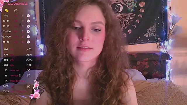 Snapshot of Jenna_Sativa chatting on March 10, 5:29 pm Jenna Sativa online show from March 10, 5:29 pm