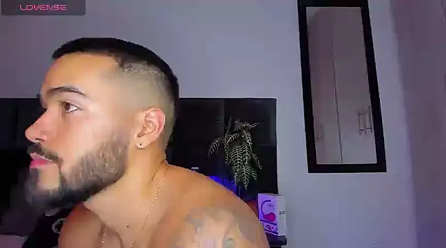 Alexander Martines online show from February 12, 4:12 am